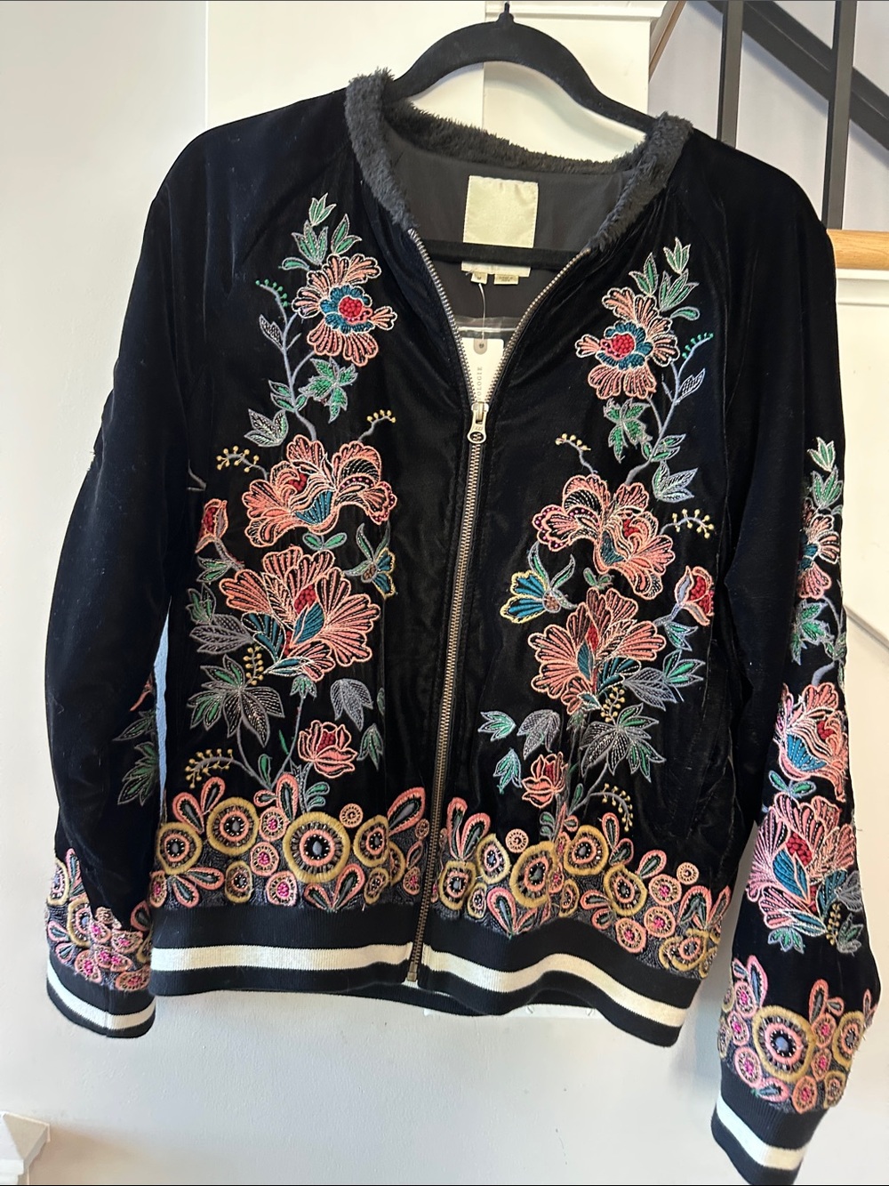 Anthropologie NWT Medium Embroidered Black Velvet Bomber Jacket - Floral Design